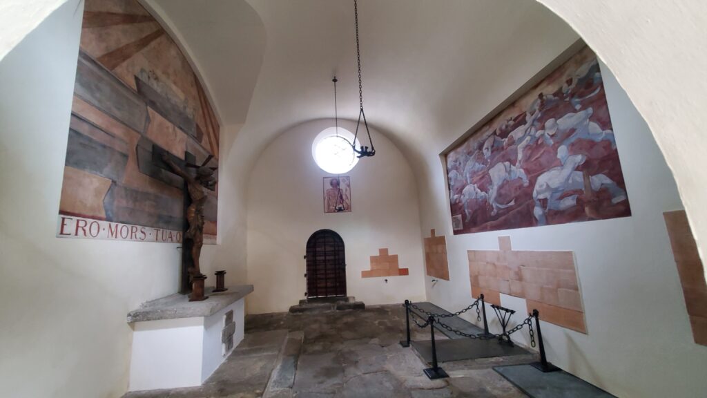Blick in die Egger-Lienz Kapelle